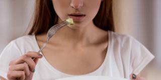 Anoressia: trovata una nuova cura