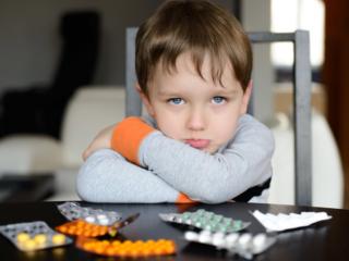 Antibiotici & bambini: allarme obesità!