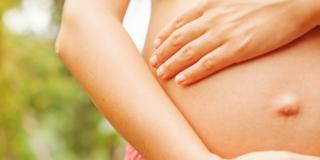 Psoriasi in gravidanza: il ruolo degli ormoni