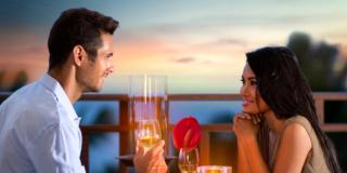 Cene a lume di candela? Fanno ingrassare