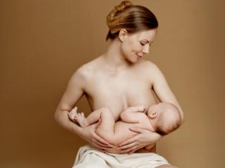 Latte materno: fa bene al cuore dei prematuri