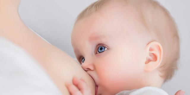 Latte materno allunga la vita. Ecco perché