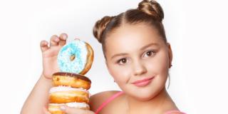 5 strategie contro obesità infantile e disturbi alimentari