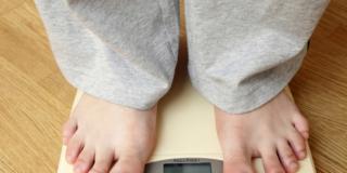 Attenti al peso: adolescenti obesi a rischio Alzheimer