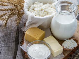 Dieta sana: riabilitati formaggio, panna e burro