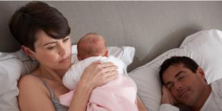 Nascita del bebè: meno sonno per la mamma