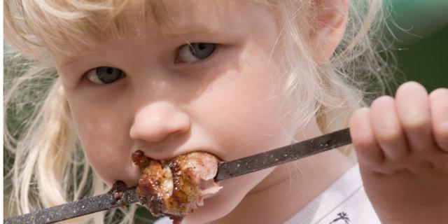 Proteine: nella prima infanzia con moderazione