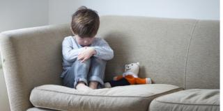 Maltrattamenti da piccoli triplicano il rischio di disturbi mentali
