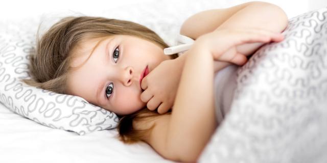 Febbre nei bambini: fa paura a molte mamme