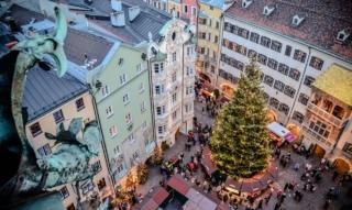 Innsbruck_mercatino centro storico_albero natale Innsbruck_mercatino centro storico_albero natale