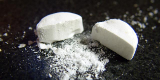 Dividere una pastiglia a metà è pericoloso