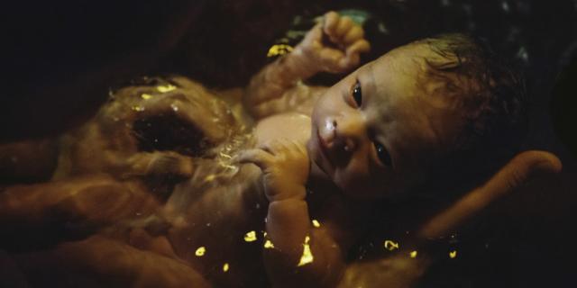 Parto in acqua: riduce la frequenza cardiaca