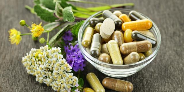 Curarsi con le erbe? Attenzione anche alle più innocue