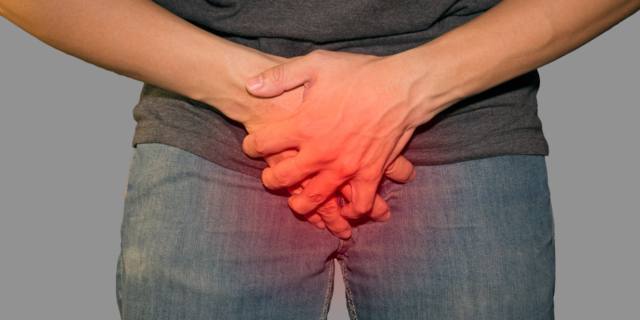 Patologie urologiche, gli uomini si scoprono sesso debole