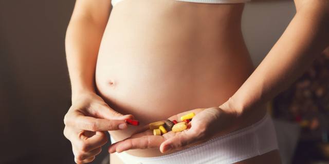 Antibiotici in gravidanza per una donna su due