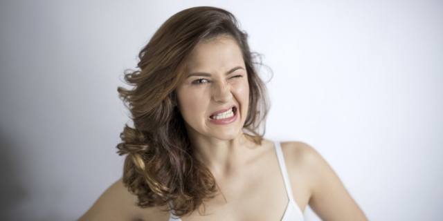 Bruxismo e serramento dei denti per il 40% degli italiani