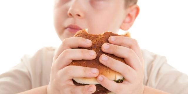 Fegato grasso per un italiano su tre, anche bambini