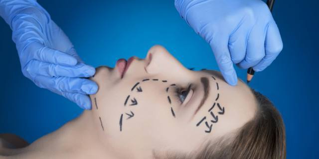 Minilifting: la soluzione soft per un viso più giovane