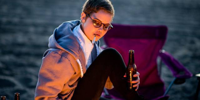 Alcol e fumo negli adolescenti invecchiano le arterie