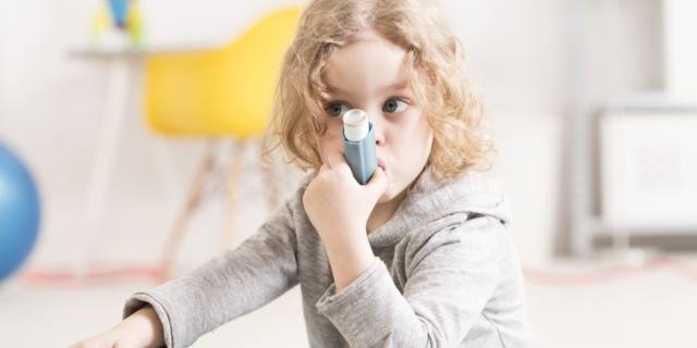 Boom di asma e malattie respiratorie nei bambini