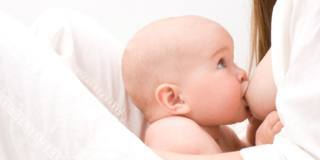 L’allattamento al seno migliora il microbioma intestinale del bebè