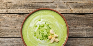 Crema di piselli e mela