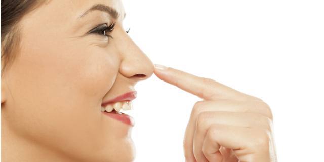 Naso rifatto: dietrofront!