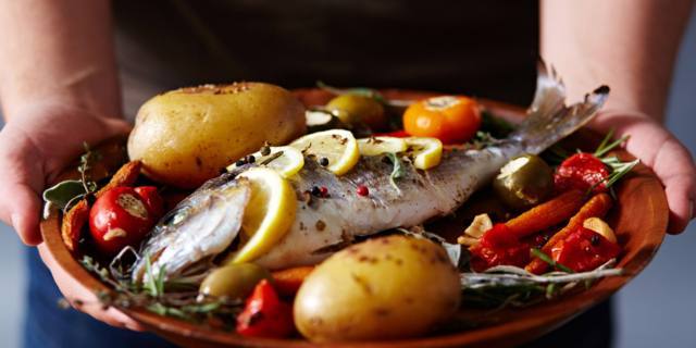 10 buone ragioni per mangiare il pesce almeno due volte alla settimana