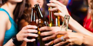 Binge drinking: reni a rischio
