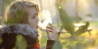 Marijuana da adolescenti: effetti sulla salute mentale da adulti