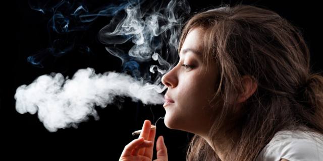Fumo di tabacco: preoccupa la diffusione tra gli adolescenti