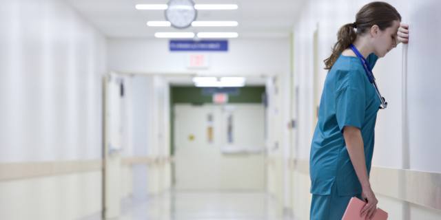 Turni di notte: donne più a rischio di depressione