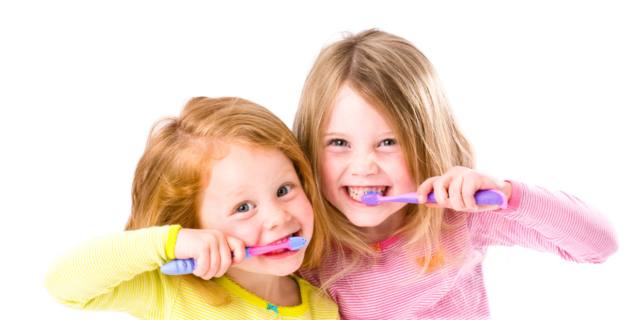 Diabete di tipo 1 nei bambini mette  a rischio la salute della bocca