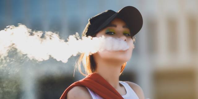 Sigaretta elettronica, attenzione ai liquidi aromatizzati