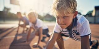 Lo sport da bambini è un toccasana per le ossa da adulti