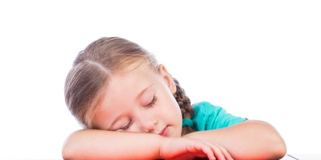 Il sonnellino aiuta i bambini: più rilassati e bravi a scuola