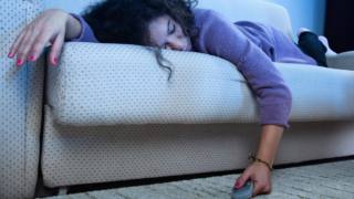 Dormire con la tv accesa? Obesità su del 33%