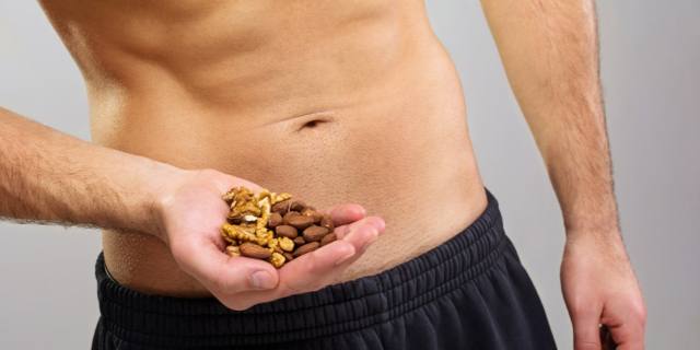 Frutta secca accende la libido maschile