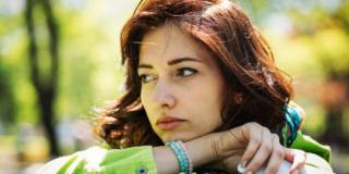 Attenzione a Tv e social: aumentano il rischio di depressione nei giovani