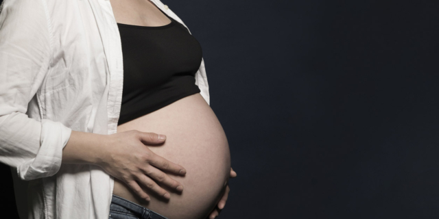 Ipertensione gestazionale: può mettere a rischio il cuore