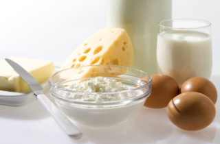 Salute del cuore: assolti uova, latte intero e formaggio