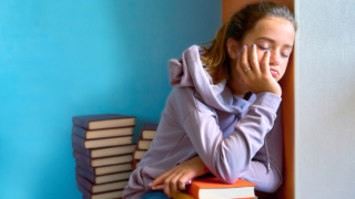 Poco sonno aumenta il rischio depressione negli adolescenti