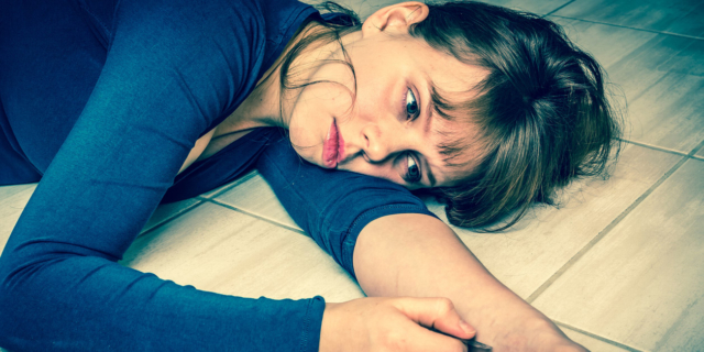 Cutting: sempre più adolescenti a rischio