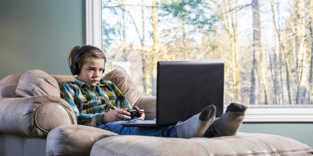 Dipendenza da videogiochi: ecco perché i maschi rischiano di più