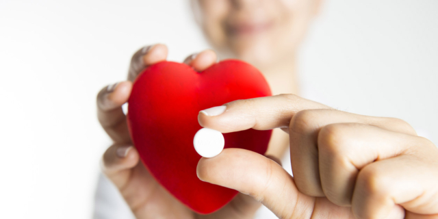 Italiani a rischio cardiovascolare, ma solo tre su dieci prendono i farmaci prescritti