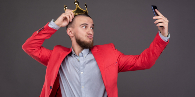 Giù di corda? Tirati su con un selfie