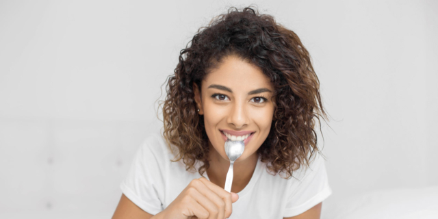 Tumore al seno: uno yogurt al giorno lo tiene lontano