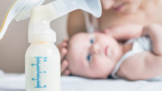 Donare il latte materno è sicuro anche in epoca di Covid-19