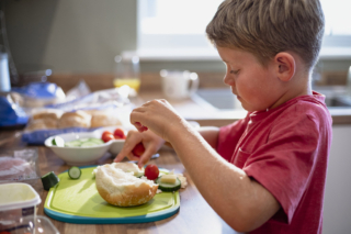 Merenda dei bambini: le regole dei pediatri del Bambino Gesù per uno spuntino sano