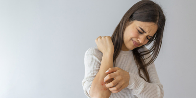 Psoriasi: se peggiora anche il fegato è a rischio